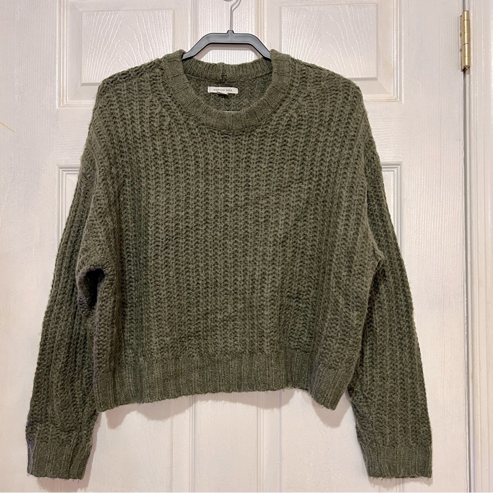 American Eagle Chunky Sweater Women’s Size Small Green Olive Oversized